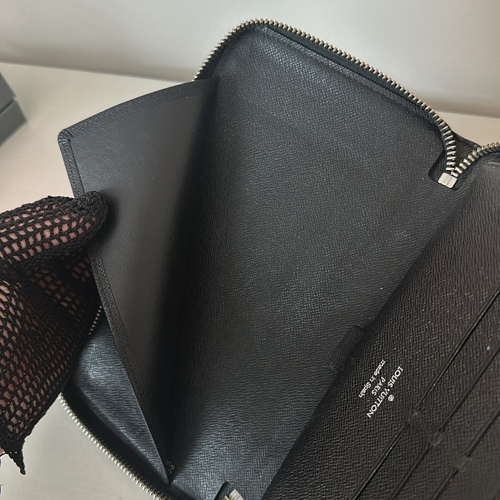 Louis Vuitton Damier Graphite Zippy Organizer - Picture 6 of 16